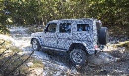 吉林越野车爆料视频真实,惊现神秘车队，揭秘越野极限挑战背后的真相